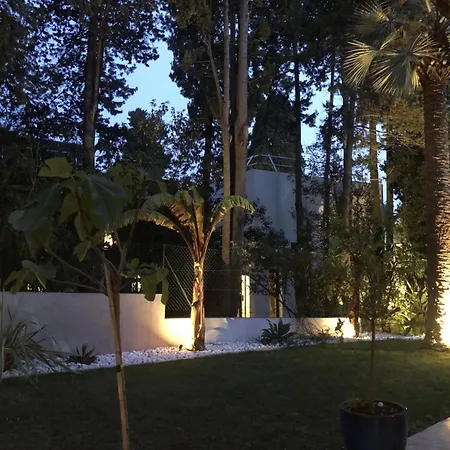 Avec Jardin A 10 Mn Du Palais